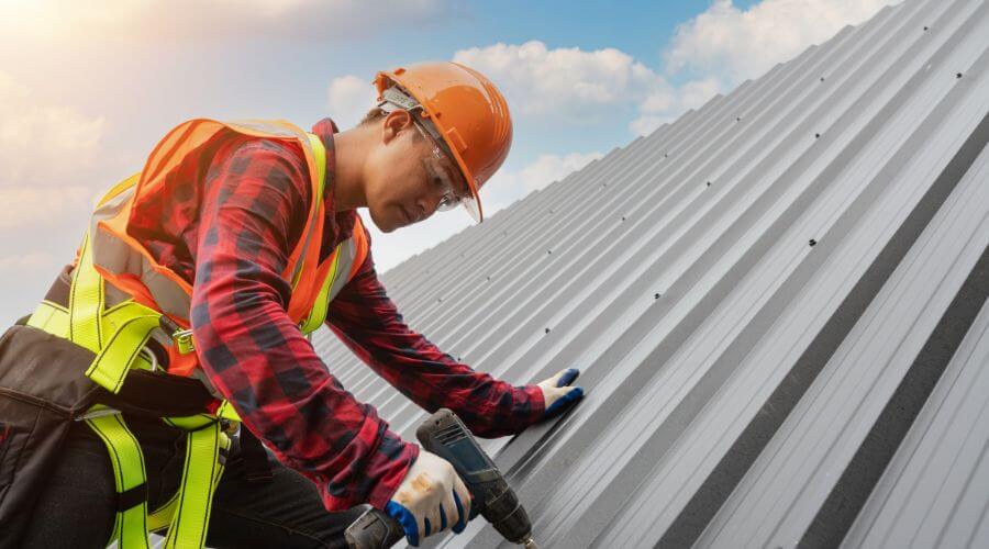 Professional Flat Roofing Installation in Pomona, KS